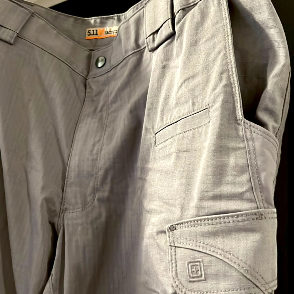 5.11 Stryke Pant gray (worn once) 40 x 32